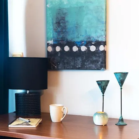 Eclectic Dot 2 * Salonicco