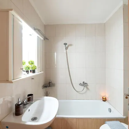 Eclectic Dot 2 Apartment