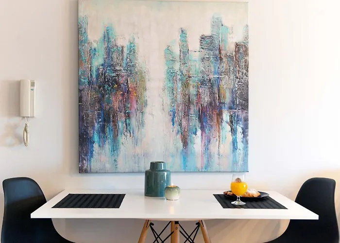 Apartment Eclectic Dot 2
